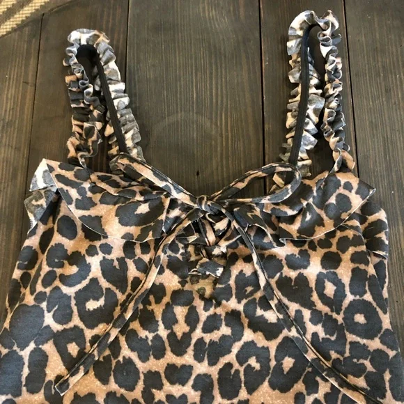NWT PrettyLittleThing Dress - Picture 2 of 6